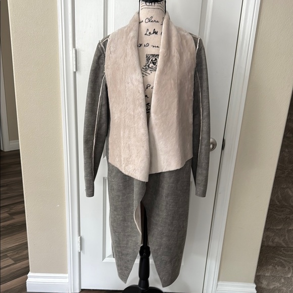 Anthropologie x Amadi Camila Sherpa Gray Coat NWT - Picture 4 of 14